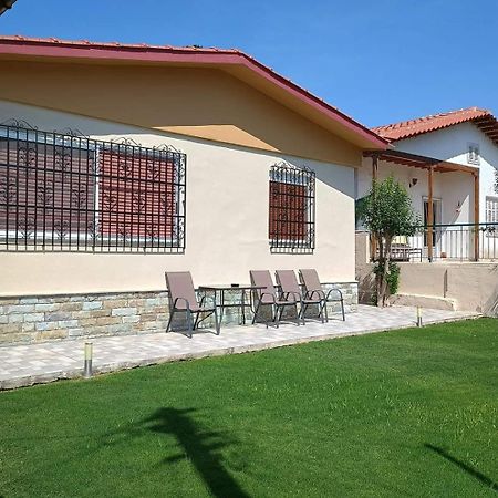 Kallikrateia'S Villa Next To The Sea Nea Kallikrateia Екстериор снимка